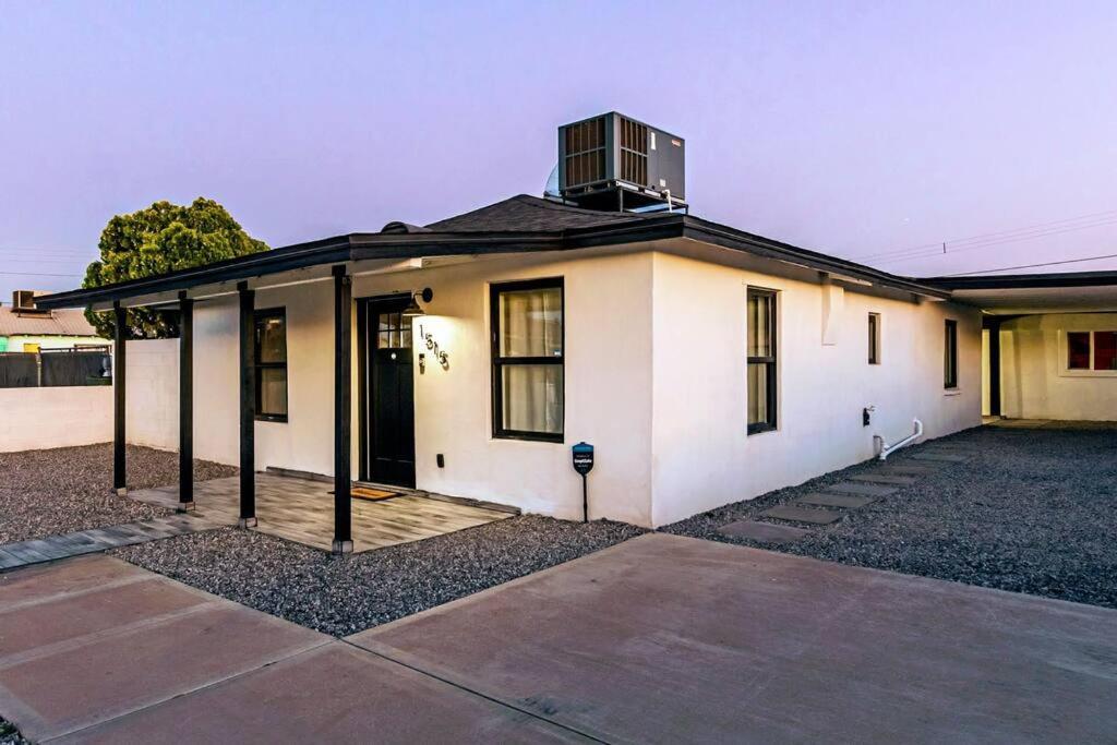 Phoenix Retreat - 2 Bedroom Home With King-Size Bed - 3 Smart Tvs - 10 Min From Airp - Unit A Exterior foto